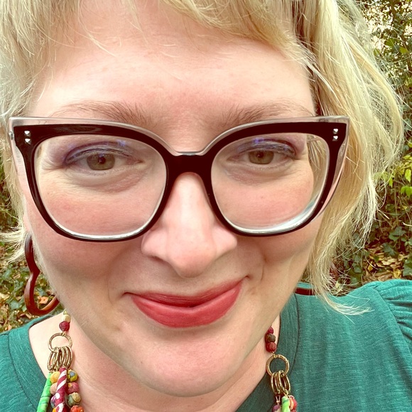 Meet your Posher, Mary - Picture 1 of 1